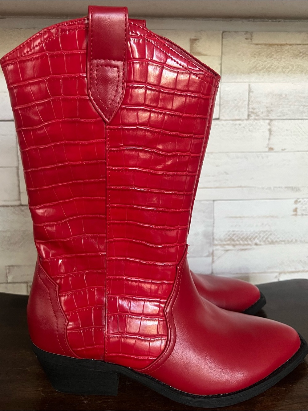 DV by Dolce Vita Korbella Women's Western boots in a vibrant red.  Size 7